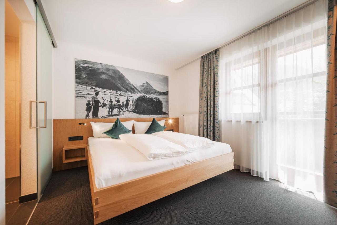 Apart Garni St Martin - Silvretta Card Premium Betrieb Гальтюр Экстерьер фото
